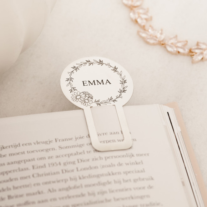 Boekenlegger zilverkleurig met naam