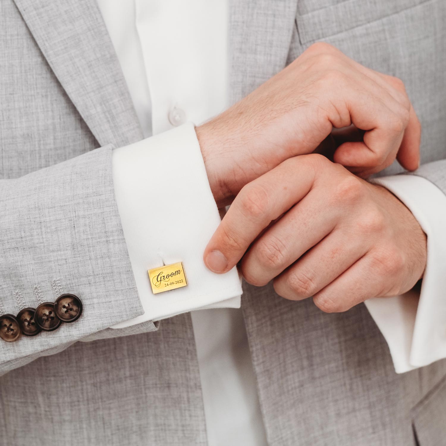 Manchetknopen voor de groom