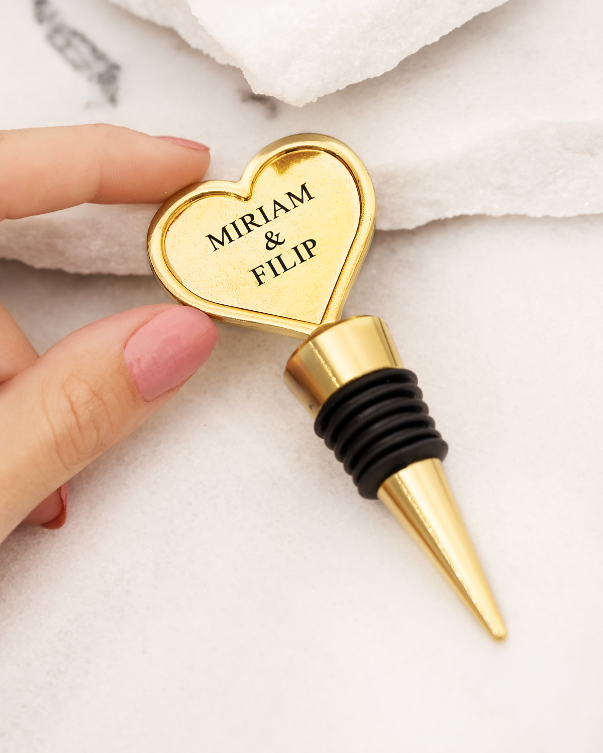 gouden wijnstopper hartvormig