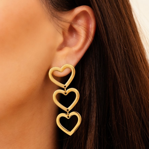 hartjes-oorbellen-goud-677x847