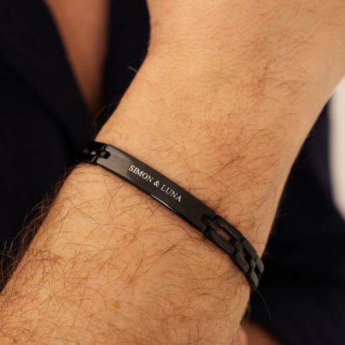schakelarmband-mannen-zwart-677x847