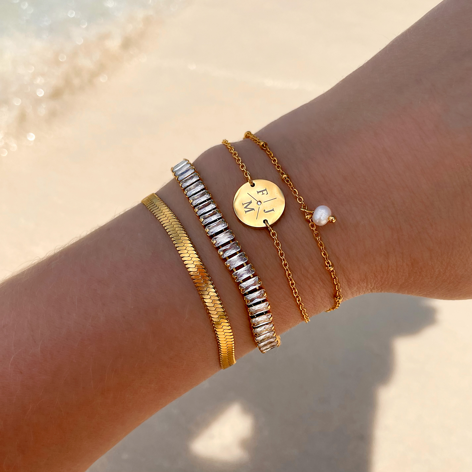 armparty-gold