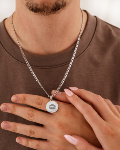 heren ketting met kus afdruk