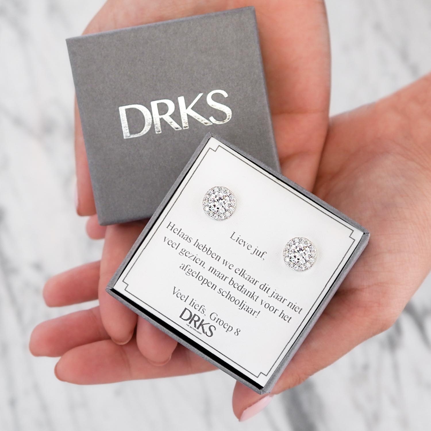 Zilveren sparkle oorbellen voor de juf