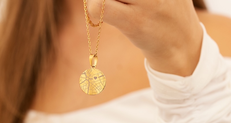 Hoe werkt de 'Where we met' ketting? Hoe werkt de 'Where we met' ketting?